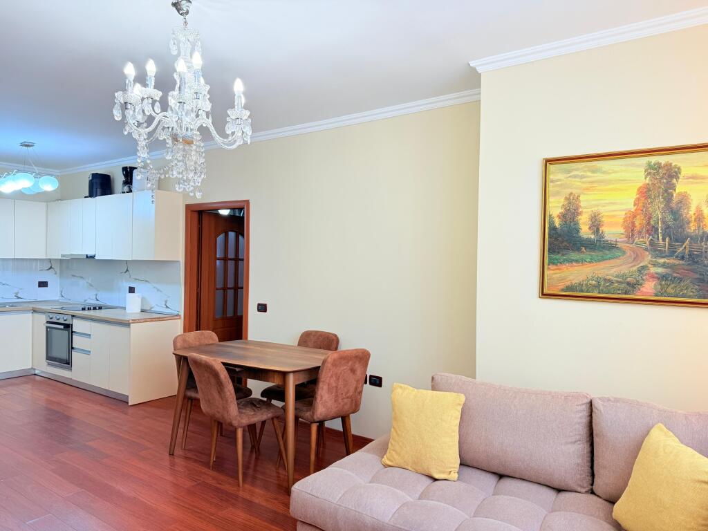 🏠 Apartment 2+1 for rent – near the Ministry of Foreign Affairs, Tirana