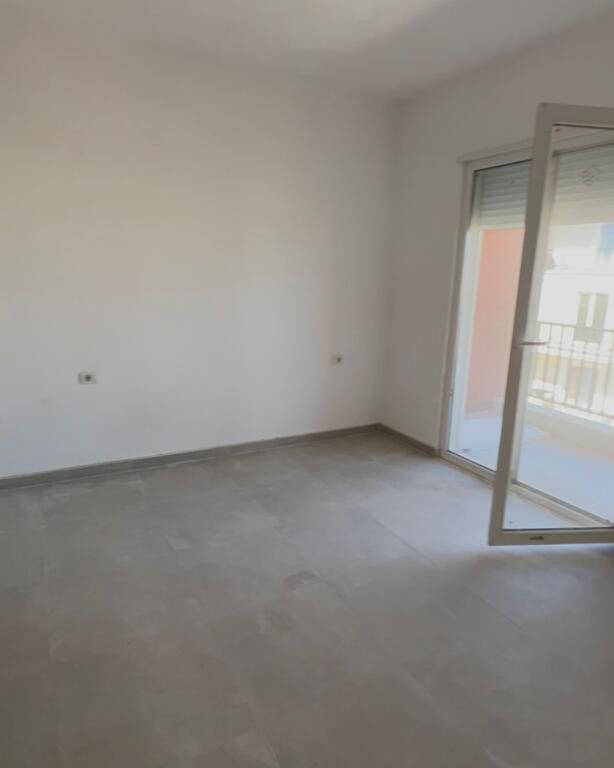 Apartment for sale in Kamez