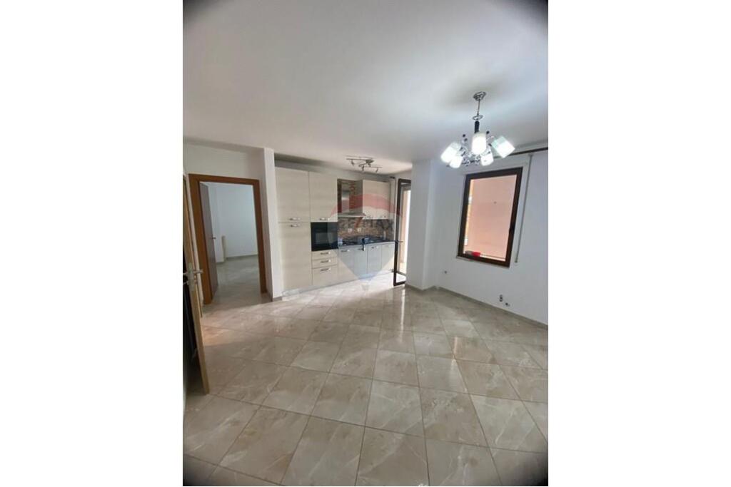 Apartment 2+1 for rent Mine Peza !