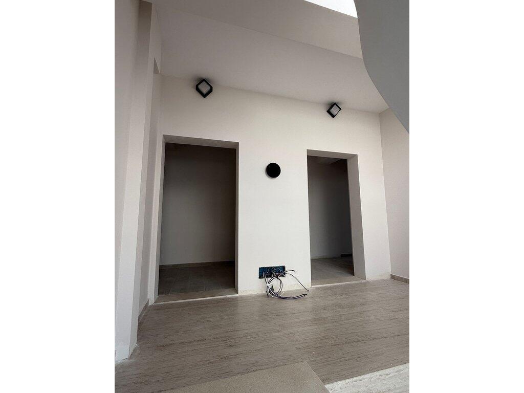 LEDA(plus121548)sarande,japim me qera vjetore vile ne rr. panorama me pamje nga deti-14,000 €/muaj