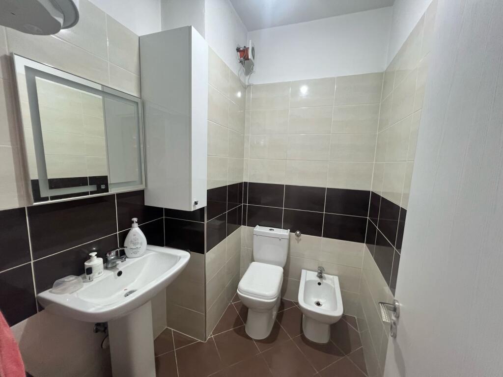 Jepet me Qira Apartament 2+1+2 📍 Komuna e Parisit, Kompleksi Kika 2