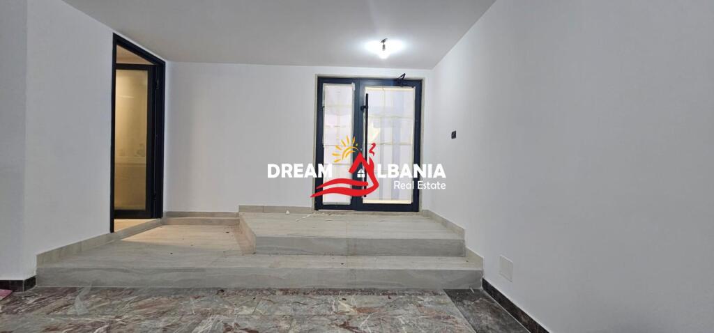 Business premises for rent in Bllok Sami Frasheri street (ID 42611287).