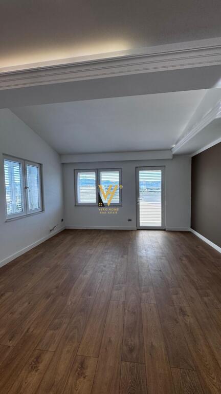 ATTACHED VILLA FOR RENT IN FARKE 1,800 EURO
