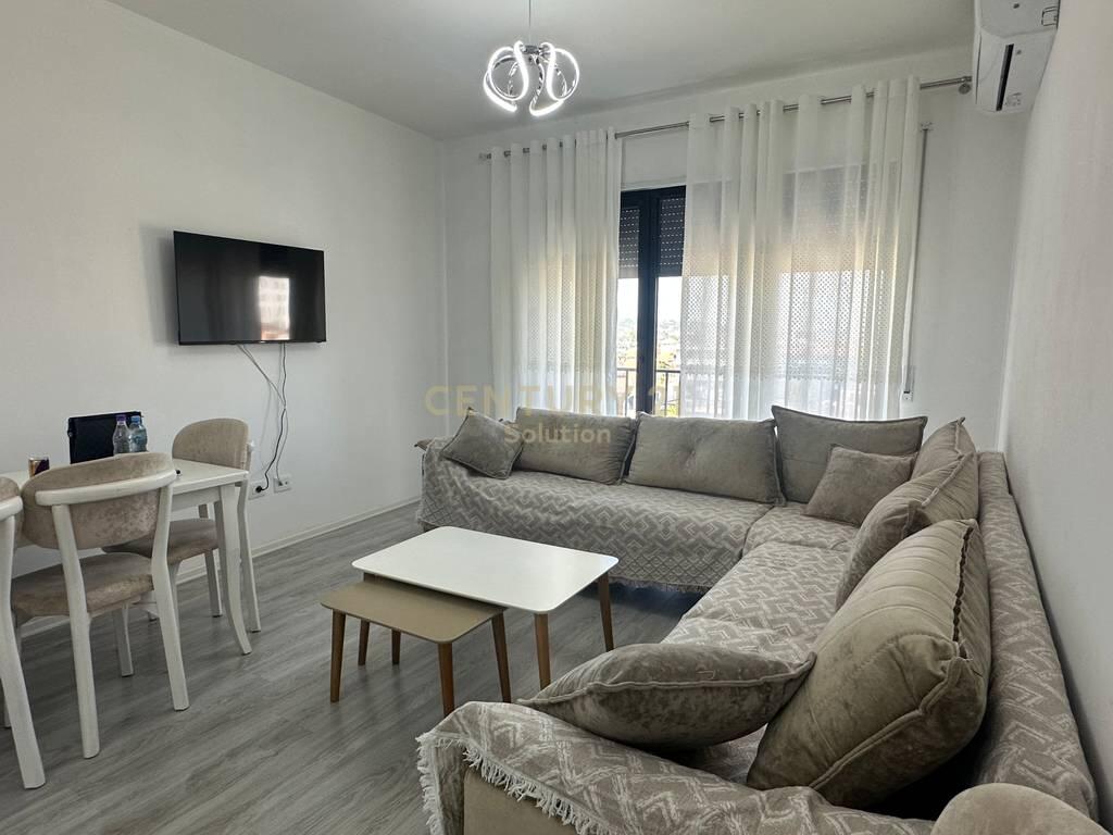 JEPET ME QIRA APARTAMENT 2+1+2 TUALETE NË RRUGËN TEODOR KEKO – UNAZA E RE!
