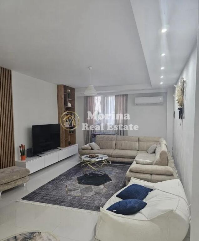Shitet Apartament 1+ 1, ne Fresk, Rruga Sotir Caci,  Cmimi 119000 Euro.