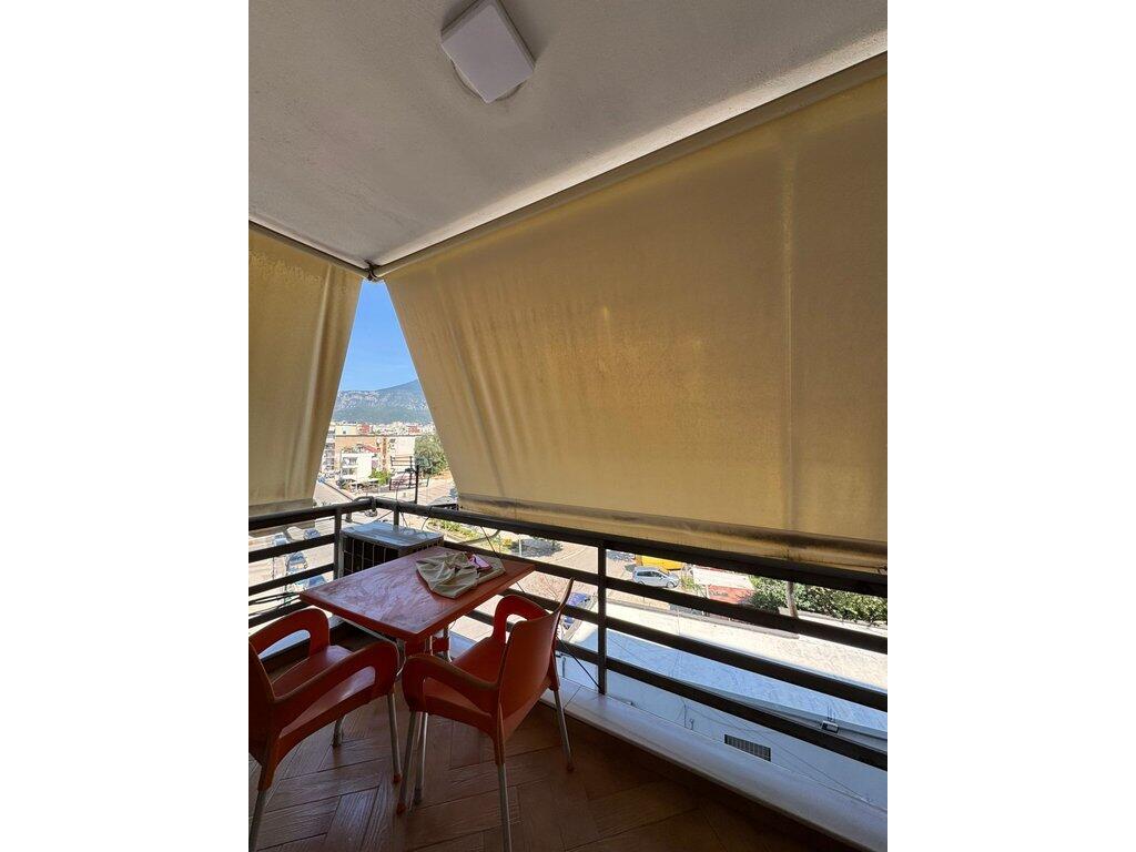 Apartment 2+1+2 for rent at the Electric Market – 600 €/month