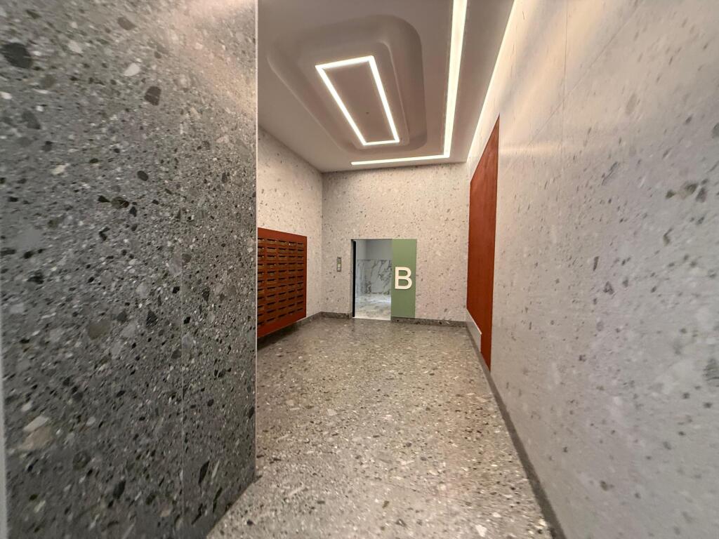 📢 Affitto – Appartamento 1+1 📍 21 Dhjetori, Garden Building💶 900 €/mese