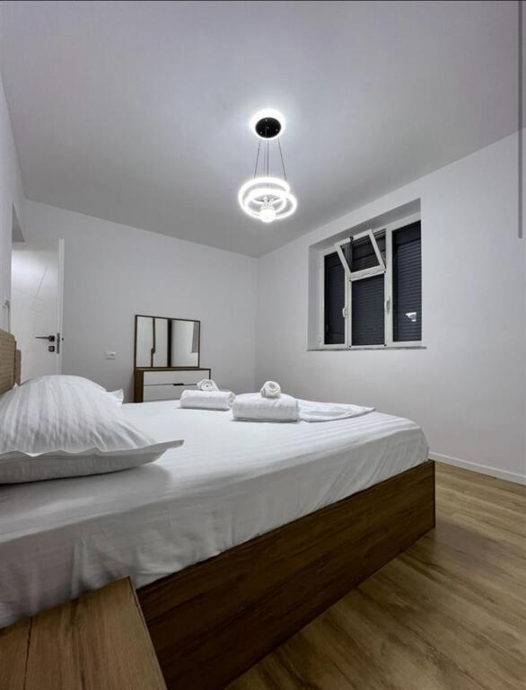 apartament 2+1 me qira tek Garden Building