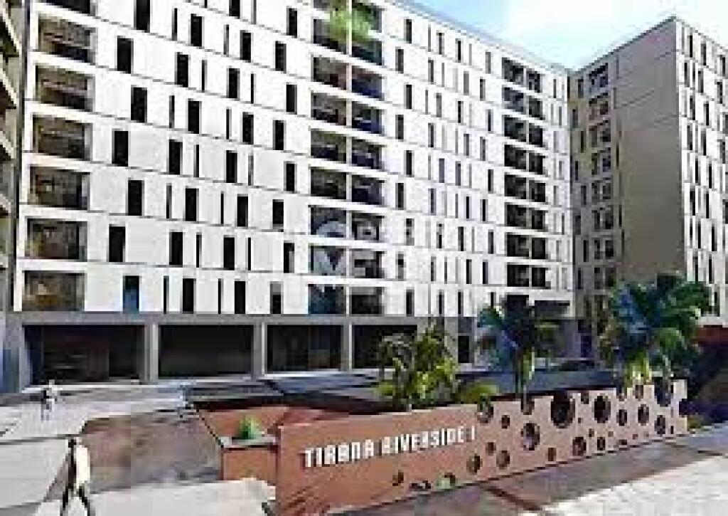 Apartament me qera 2+2+bllk rruga 5 maji 450  euro  