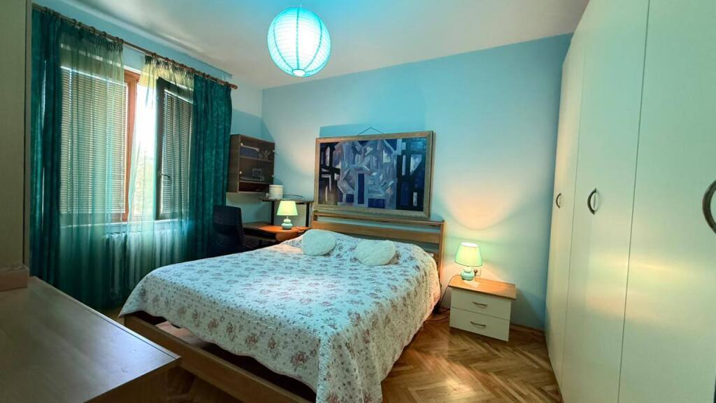 FOR RENT: Apartment 2+1/area: Dinamo Stadium📍