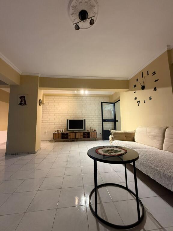 1+1 for rent in Laprake!