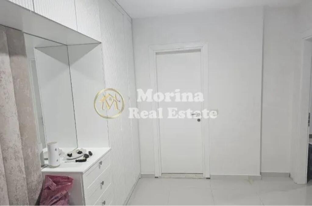 Shitet Apartament 1+ 1, ne Fresk, Rruga Sotir Caci,  Cmimi 119000 Euro.