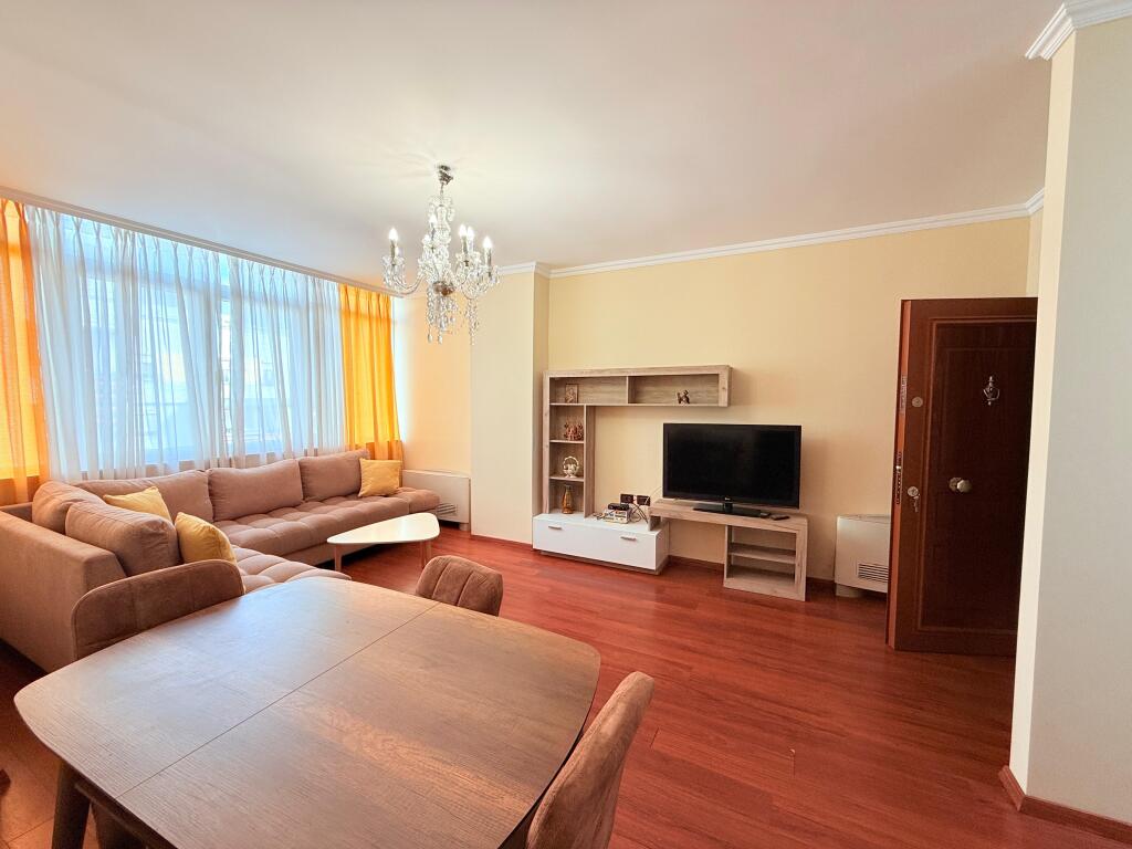 🏠 Apartment 2+1 for rent – near the Ministry of Foreign Affairs, Tirana