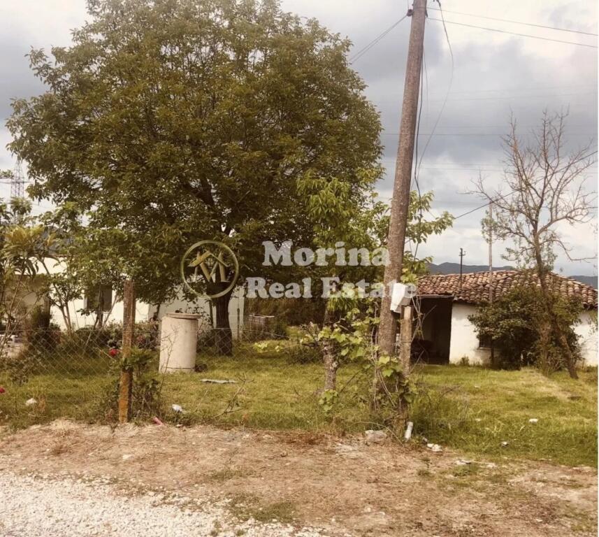 Land for sale 300 m2, in Kashar, with the price 80000 Euro