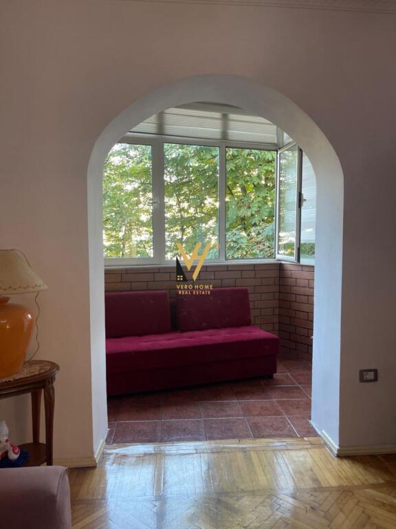 JEPET APARTAMENT 1+1+BLK ME QERA TE MYSLYM SHYRI 600 EURO