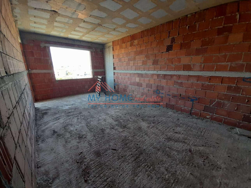 Apartment 2+1 for Sale Paskuqan