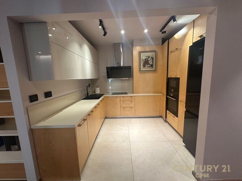Apartment 2+1+2 with Parking Space at Ambasador 3 – For Rent