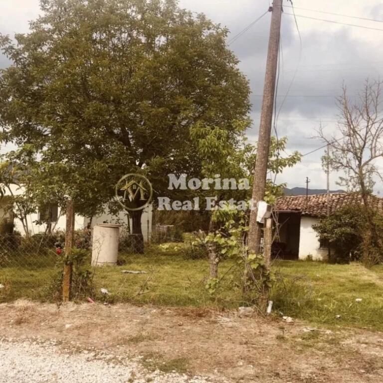 Land for sale 300 m2, in Kashar, with the price 80000 Euro