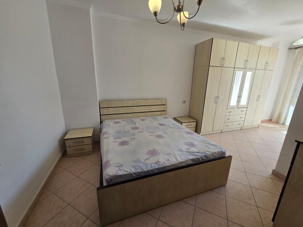 Apartament 2+1+2 ne Shitje ne Astir Prane Vila L