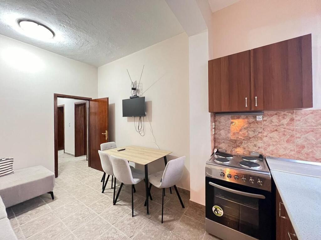 Jepet me qira apartament 2+1 Myslym Shyr