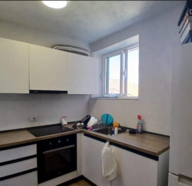 Jepet Me Qera Apartament 1+1