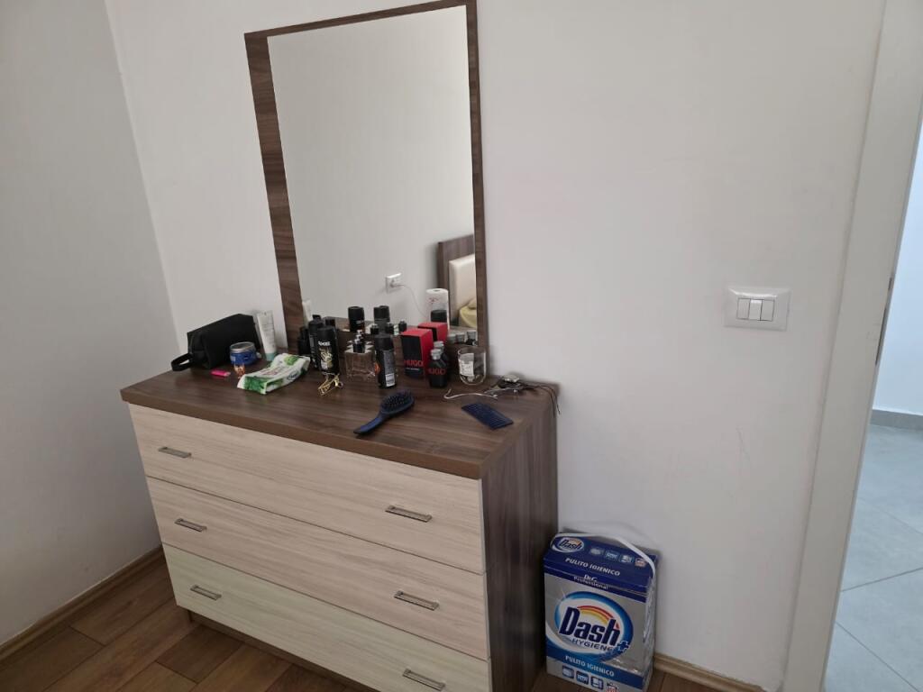 Appartamento 1+1 in affitto – Villa L2, Tirana