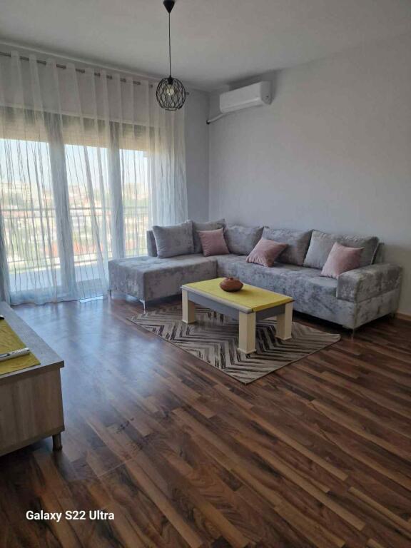 JEPET ME QIRA 2+1+2 GREEN CITY, ASTIR 65.000 LEKE