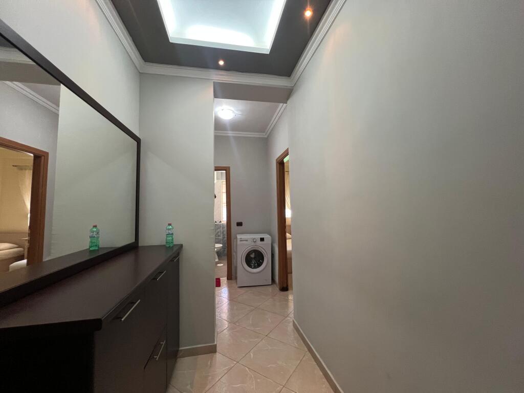 QIRA APARTAMENT 1+1 - RRUGA E KAVAJES