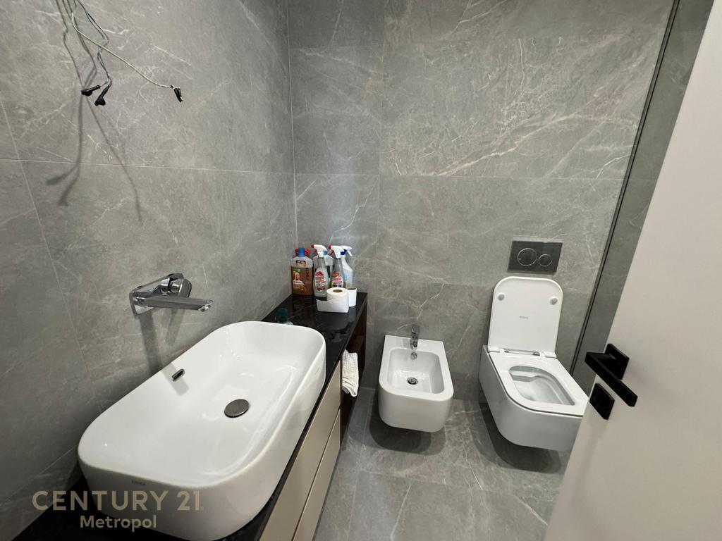 APARTAMENT 2+1+2 TEK LAKE VIEW RESIDENCE + 1 POST PARKIMI!