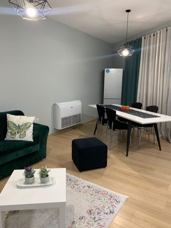 Affittasi appartamento 2+1 – Complesso Oasis 1, Tirana