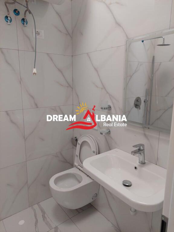Appartamento 2+1+2+Posto Auto in Vendita in Via Siri Kodra presso la Residenza “Siri 2” (ID 41212048 )