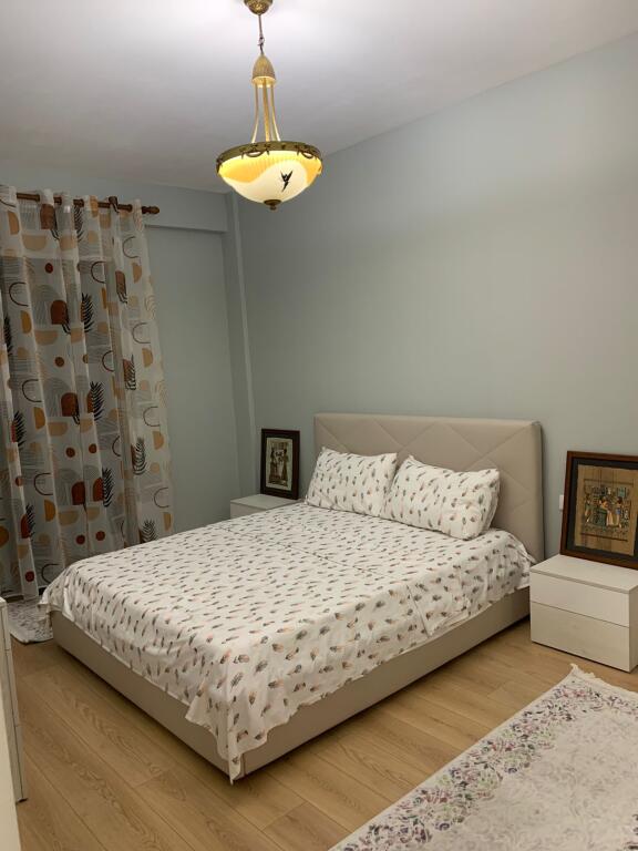 Affittasi appartamento 2+1 – Complesso Oasis 1, Tirana