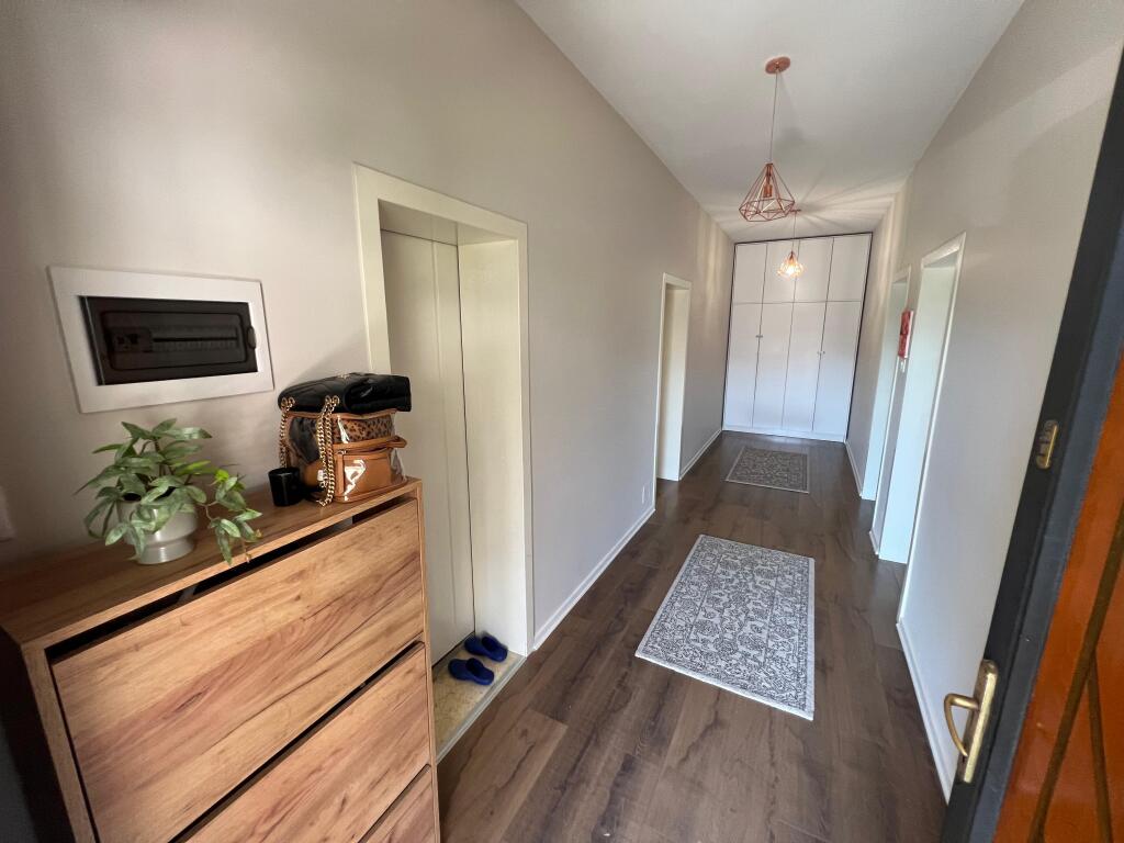 📣 QERA SUPER Apartament 2+1 Me Parking 📍 Allias 🛣️ Rruga "Sul Gjashta" 💶 Cmimi 500 Euro