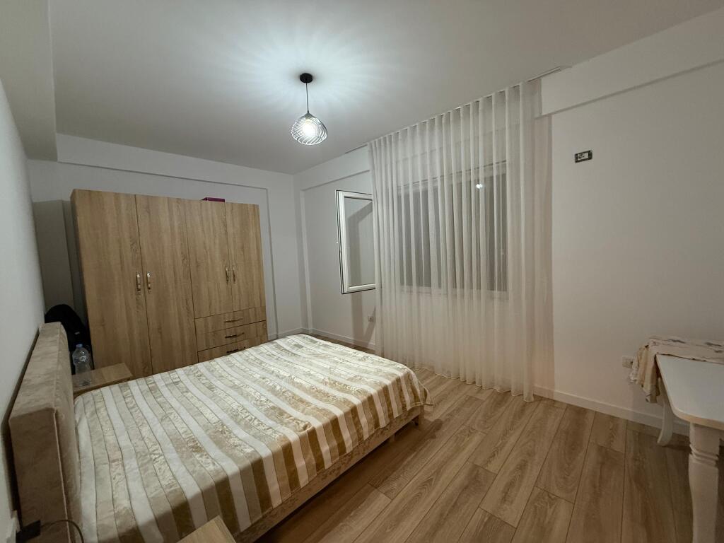 Apartment me qera 2+1 Kompleksi Fz Liqeni