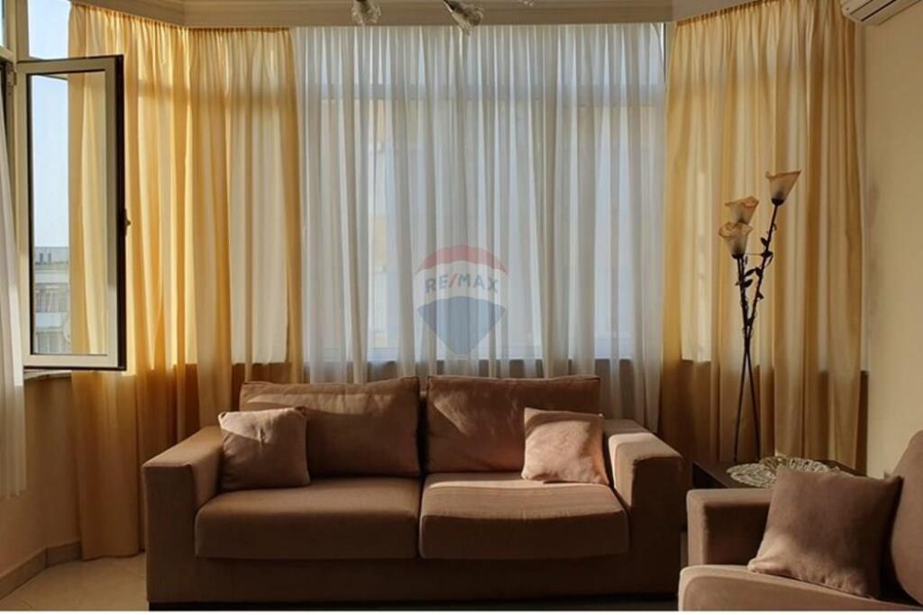 Apartament me qira 2+1+2 Komuna Parisit