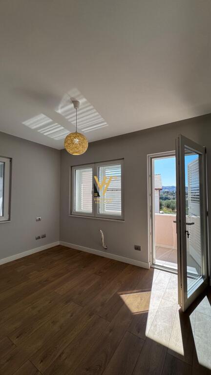 ATTACHED VILLA FOR RENT IN FARKE 1,800 EURO