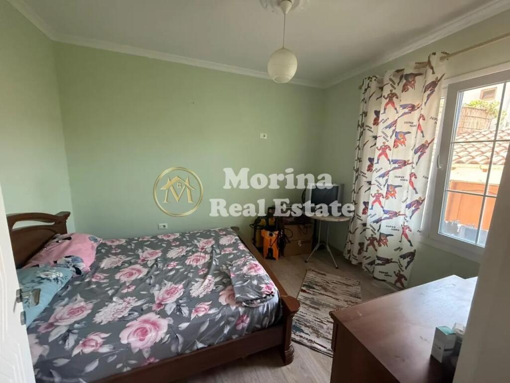 Qera ,Hyrje private  2+1, Amerikan II , 500 Euro/Muaj