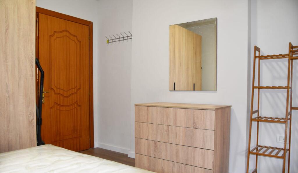 Apartment 1+1+balcony for rent Paris Commune
