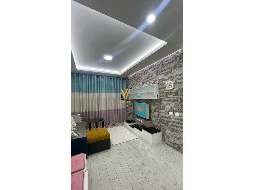 JEPET APARTAMENT 1+1+BLK ME QIRA TE KOMUNA E PARISIT 65.000 LEKE