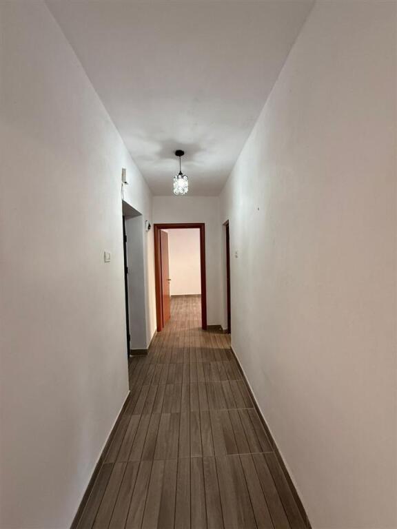 Shitet apartament 1+1 tek Kupola ne Laprake (shitet dhe me kredi)
