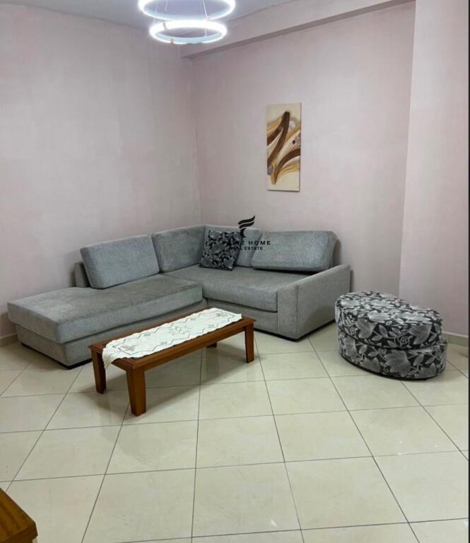 APARTAMENT ME QERA 1+1 ASTIR 400 EURO