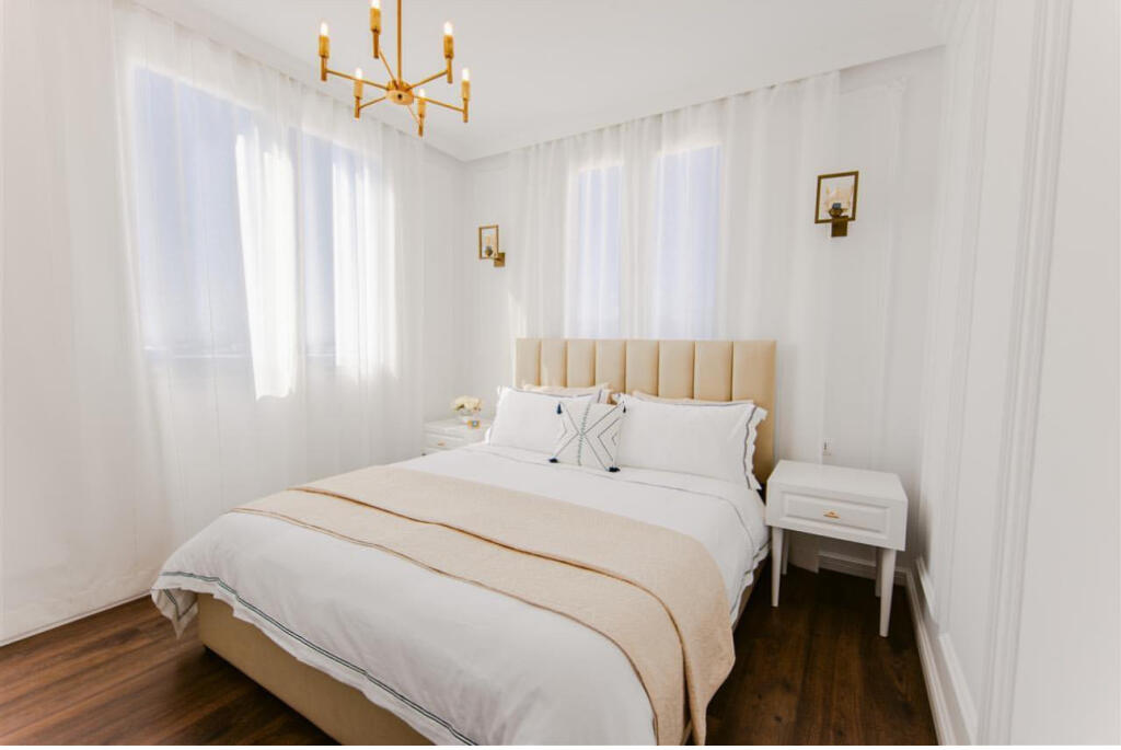 JEPET ME QIRA –SUPER APARTAMENT 1+1 TEK ASTIRI, PRANË VILA L  2