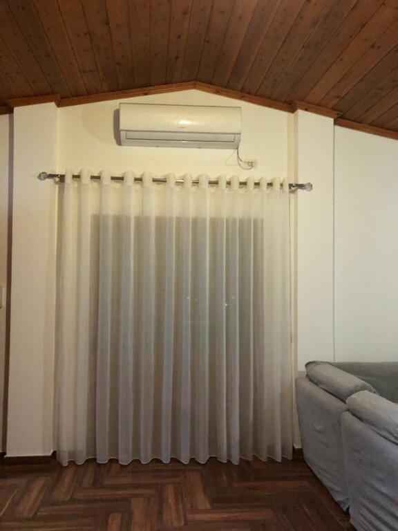 jepet me qera apartament 2+1 +2 tualete tek vilat  Amerikane   