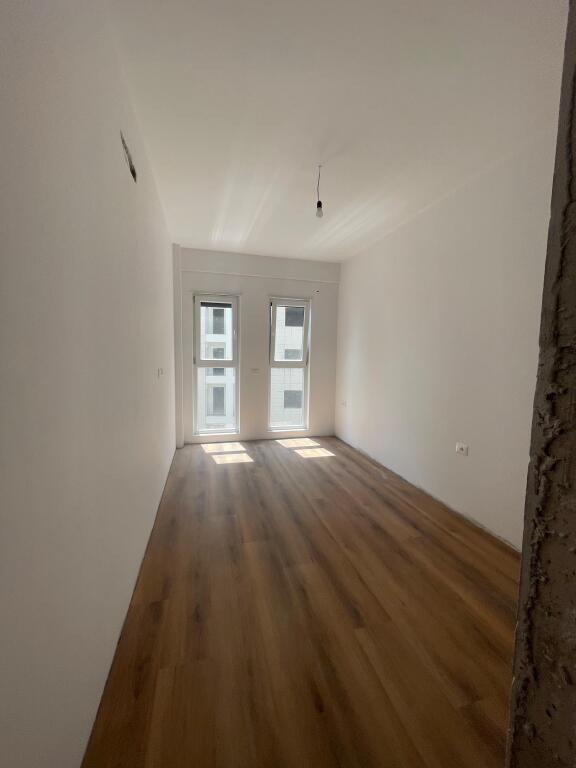 📢 VENDESI APPARTAMENTO 3+1+2 – COMPLESSO DIELLON, PASKUQAN 🏡
