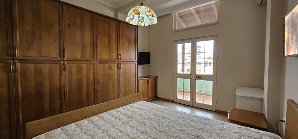 Apartment 2+2bathrooms+2 balconies for rent Durres Street