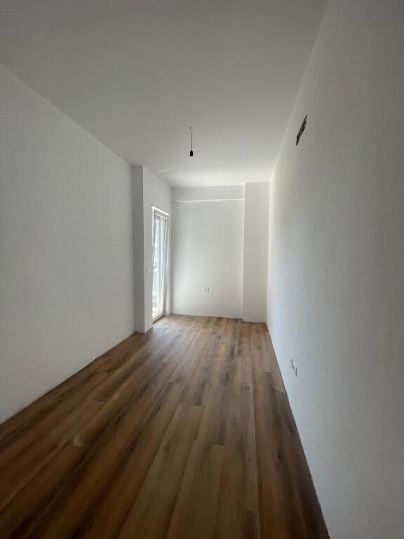 📢 VENDESI APPARTAMENTO 3+1+2 – COMPLESSO DIELLON, PASKUQAN 🏡