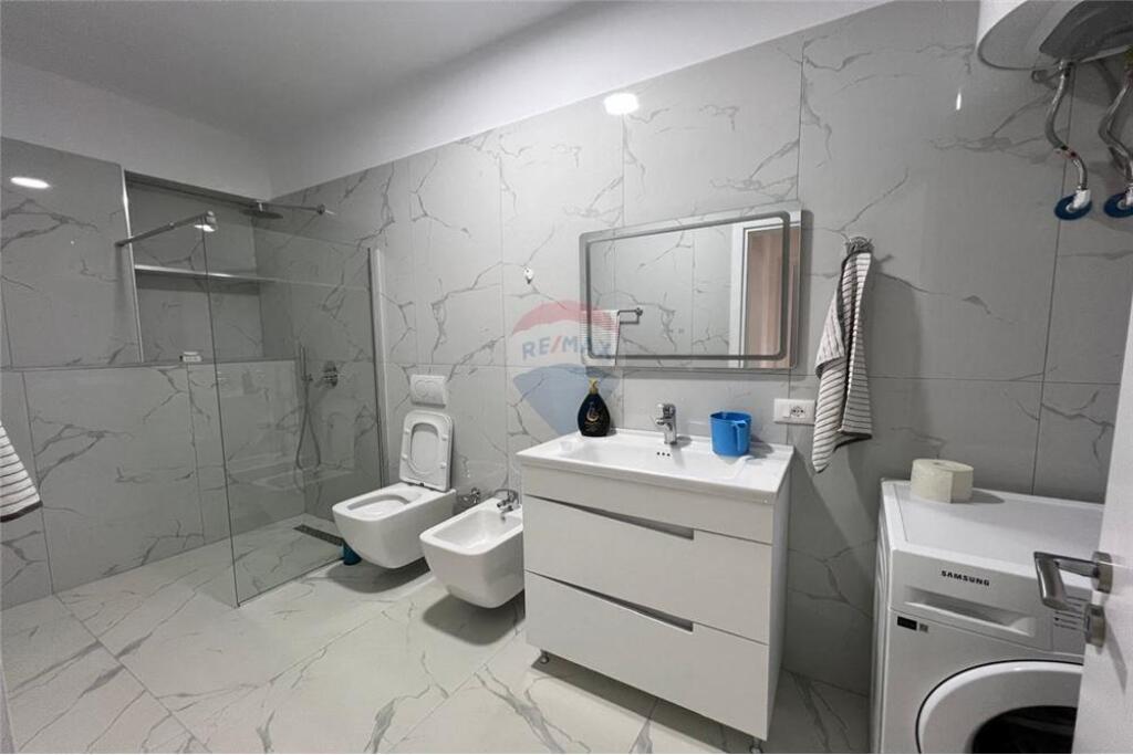 Apartment 2 +1 for rent at Kodra E Priftit