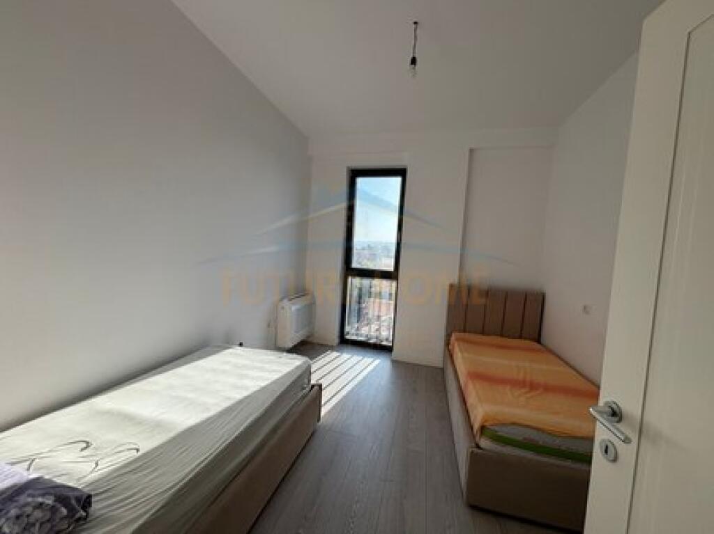 Affitto, Appartamento 2+1+2, Via 5 Maggio, Tirana