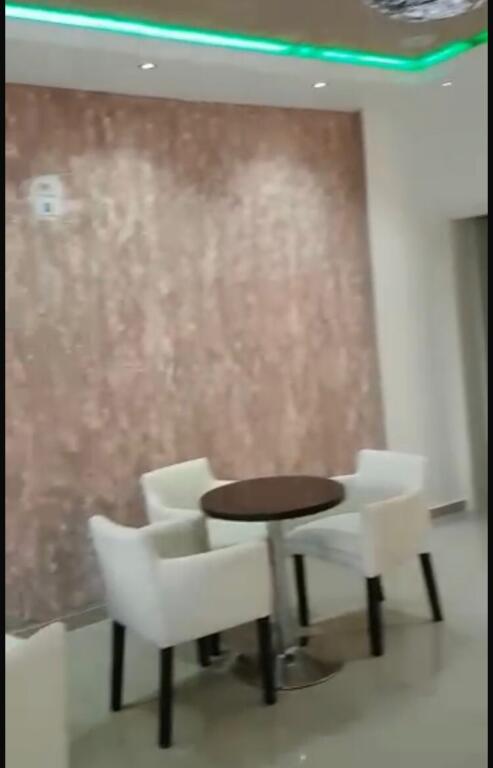 Business premises for rent "Thesari Fresk"