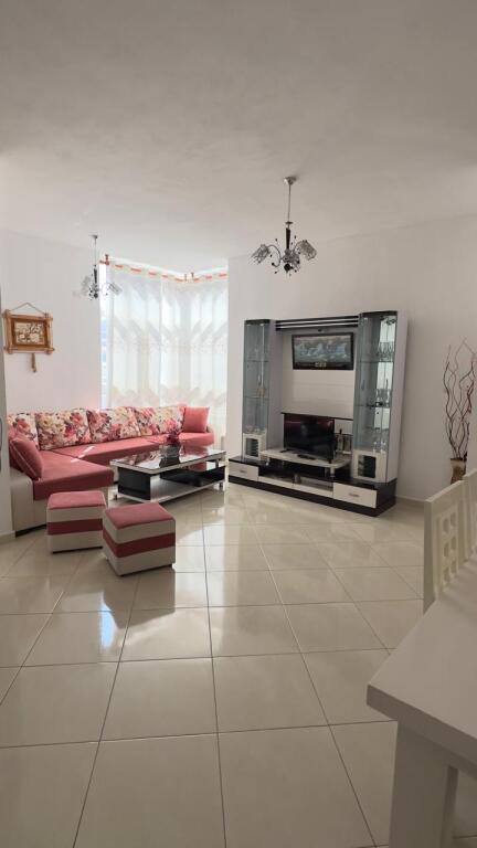 Apartment 3+1+2+2 balconies for rent at the Court, Durres